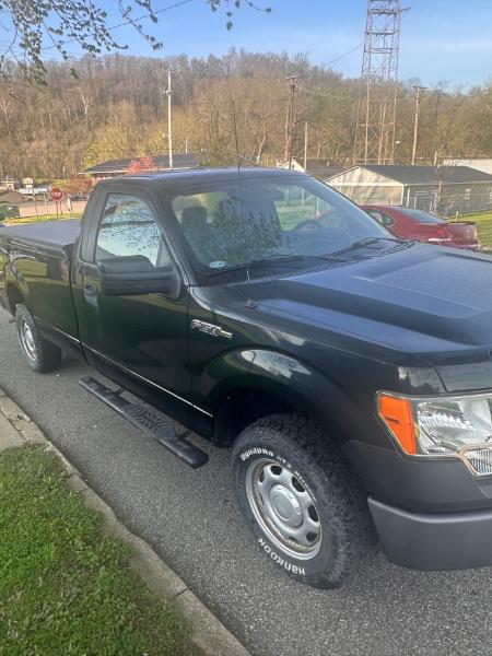Ford F-150 4x4 Pickup Truck