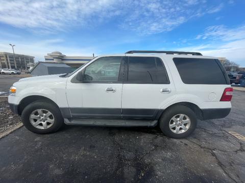 2011 Ford Expedition 4WD 4dr XL