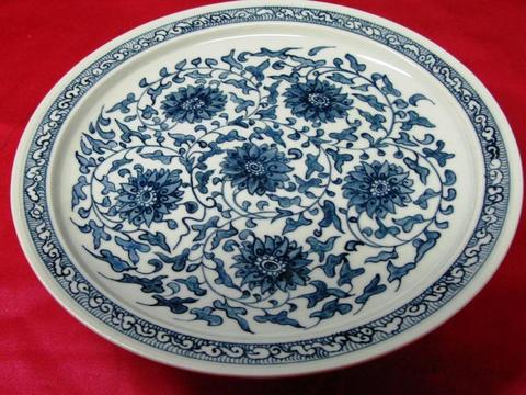 one lot of tea sets, pitcher, chopsticks and plates