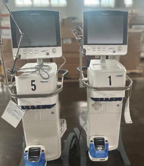 Hamilton G5 Ventilators with Humidifiers