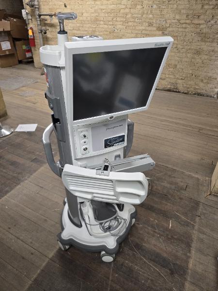 OPHTHALMIC EQUIPMENT