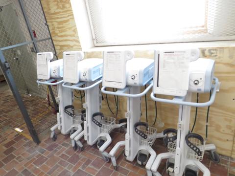 Phillips V60 Ventilators
