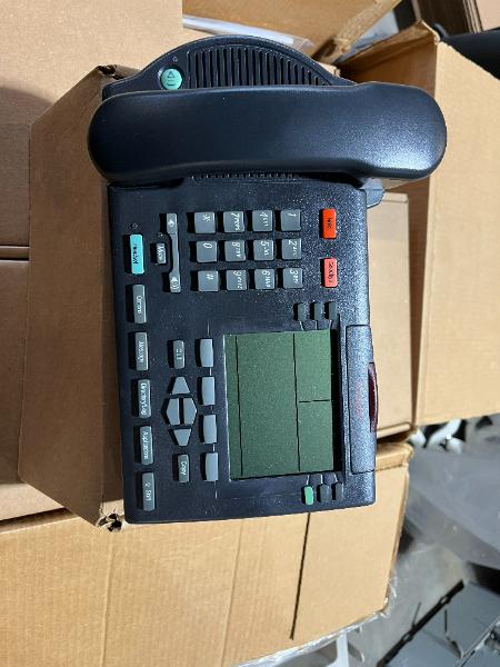 Digital Phones M3904
