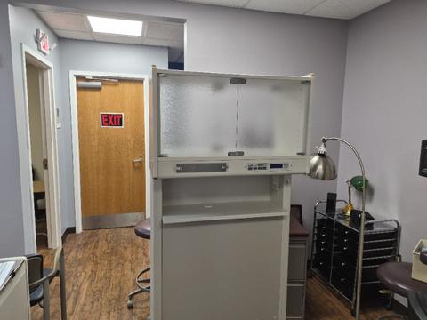 DENTAL ASSISTANT CABINET CENTRAL MODULE