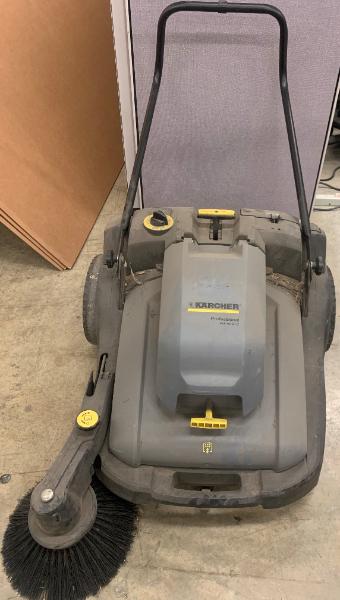 Karcher Sweeper