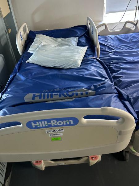 HILL ROM PATIENT HOSPITAL BEDS