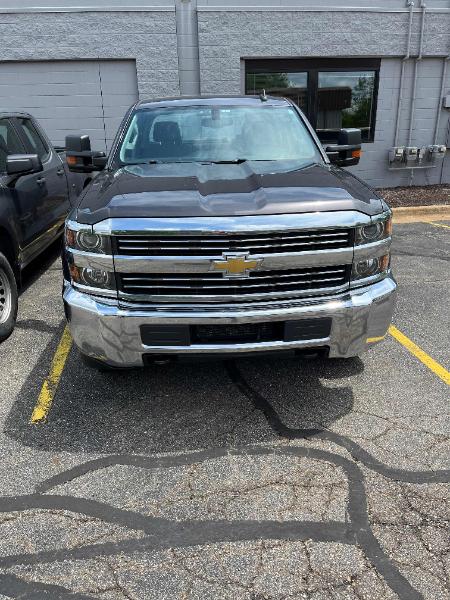 2015 Chevrolet Silverado 2500HD 4 DOOR