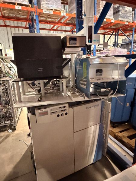 SPECTROMETER MASS