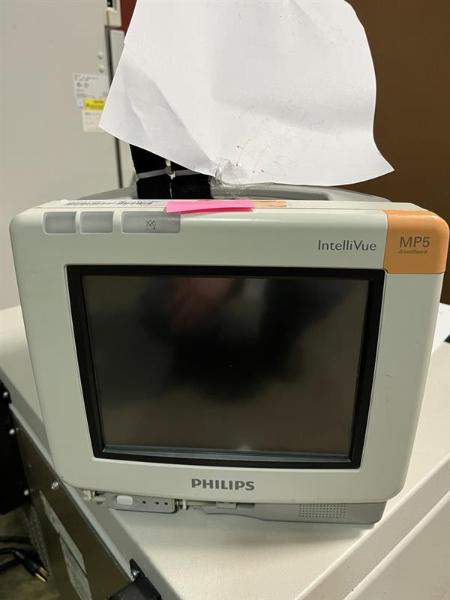 Philips IntelliVue MP5 patient monitor