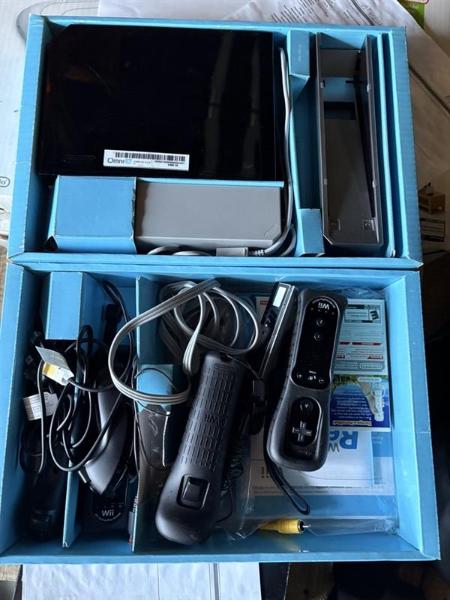 VR Headsets, Wii Consoles, Wii Fit Plus,