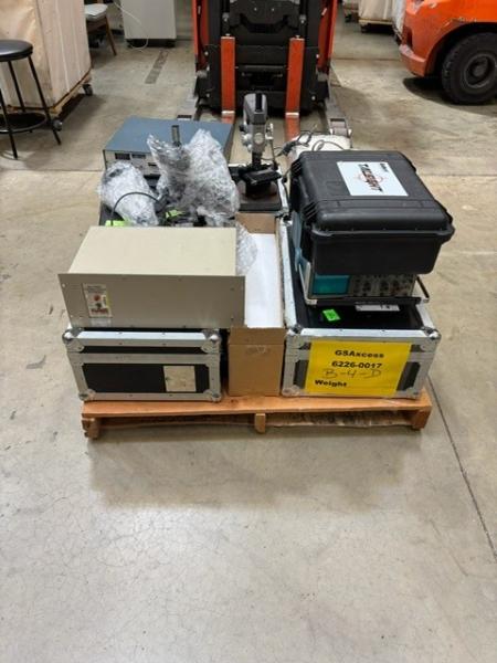(1) LOT OF LAB EQUIPMENT