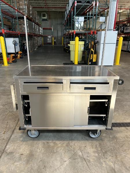 Meal Delivery Cart