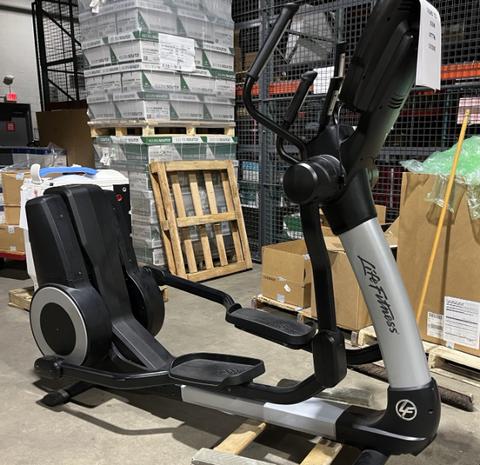 LIFE FITNESS ELLIPTICAL