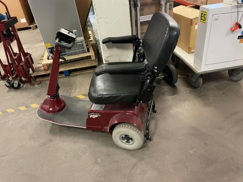 AMIGO ELECTRIC CART