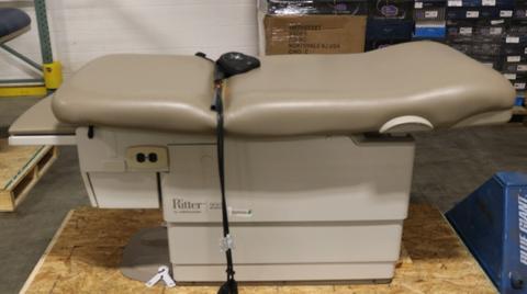 MidMark Ritter Barrier-Free Power Exam Tables