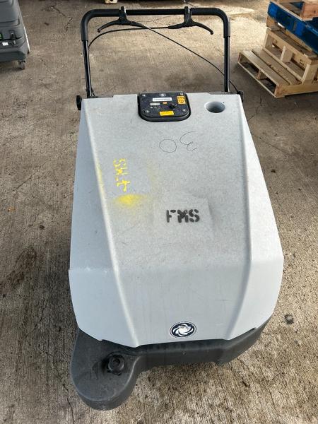 Commercial Floor Sweeper