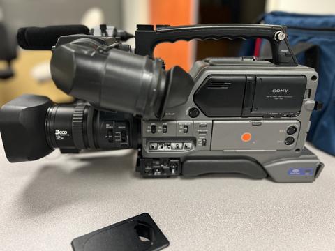 SONY DVCAM DSR-250 CAMERAS