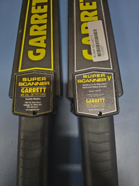 METAL DETECTORS