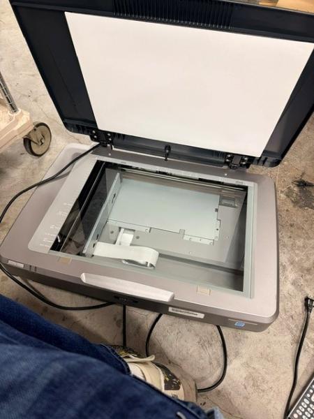 MULTI MEDIA LOT