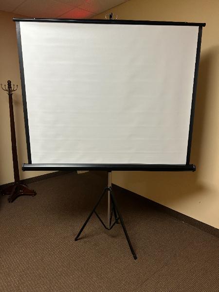 Apollo Tripod Projection Screen