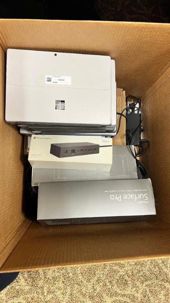 LAPTOP COMPUTERS