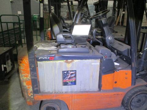 2007 DAEWOO ELECTRIC FORKLIFT - SALVAGE