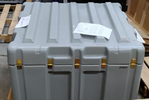 CONTAINER WITH O RINGS