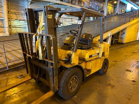 Caterpillar Forklift