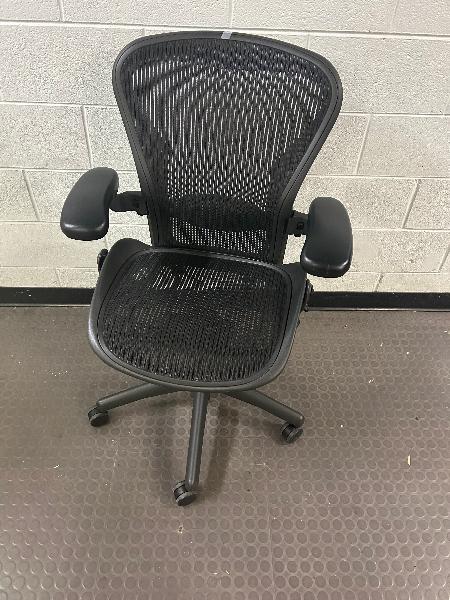 Aeron Task Chair