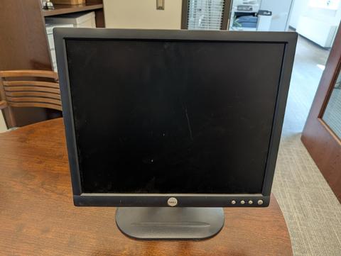 Dell 19 inch LCD Moniter