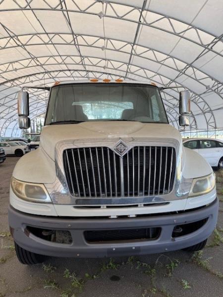 2007 International Durastar Tow Truck
