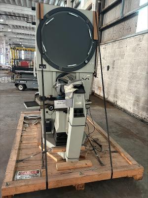 COMPARATOR, OPTICAL