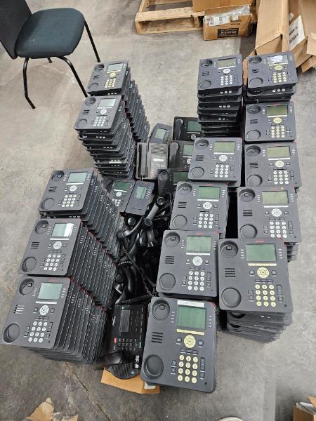 Avaya telephone