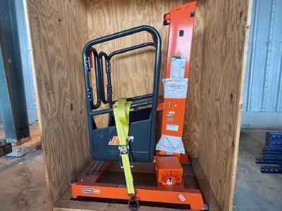 JLG Industries LiftPod FT70 Portable Personnel Lift / Verti