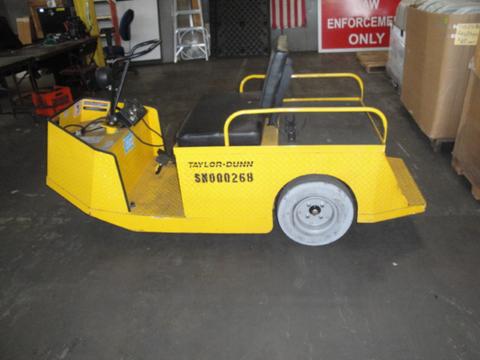 1 Taylor Dunn Scooter