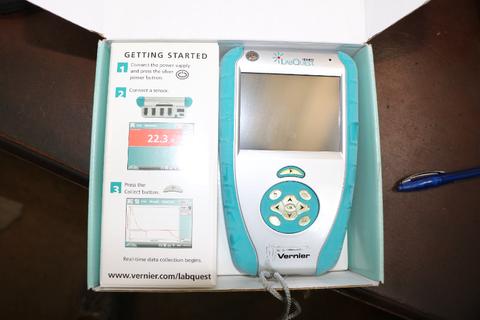 Lab Quest Vernier Analysis machines