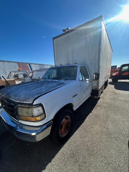 1992 Ford F-450 Super Duty Laboratory Truck