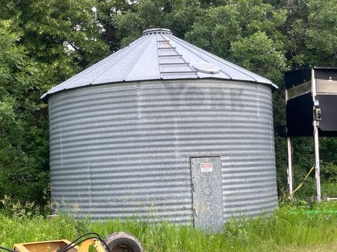 1990 York 18.5X15 Grain bin