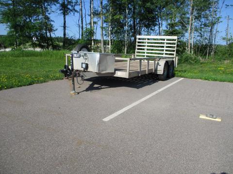 2008 Quality Steel 16-foot ATV/utility Trailer