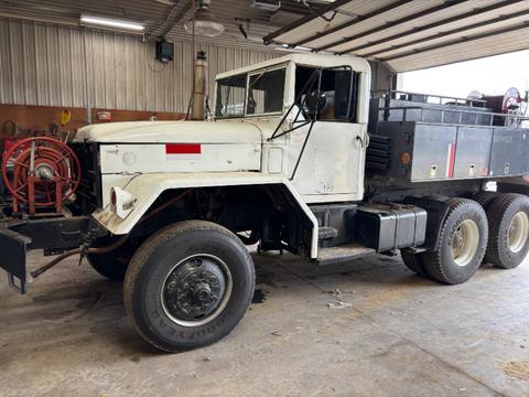 1965 Jeep M52A2