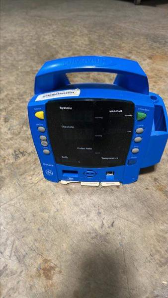 GE Dinamap 400