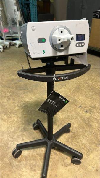 INTEGRA MLX 300W XENON LIGHTSOURCES