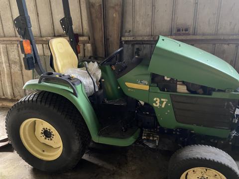 JOHN DEERE TRACTOR 4310