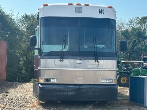 2003 MCI D4000 BUS - SCRAP
