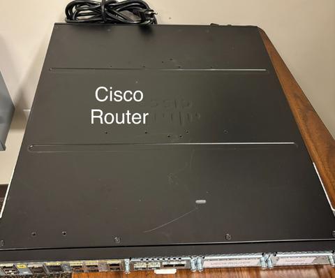 Cisco Router and Battery
