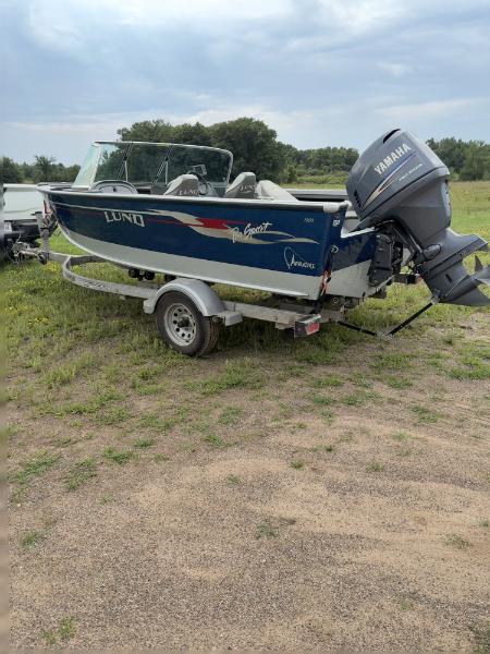 2005 Lund 1800 Pro Sport Vessel with Engine and Trailer