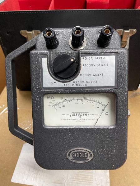 AVO INTL 21159 Ohmmeter