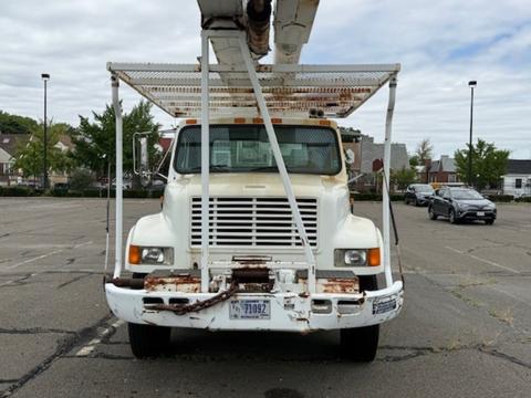 1996 AM-900 Truck