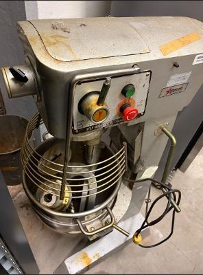 KITCHEN EQUIPMENT