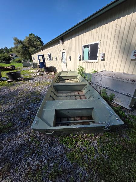 Alumacraft Flat Bottom Jon Boat